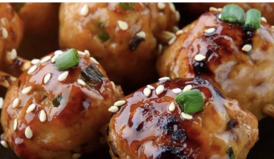 Yakitoris boulettes de poulet