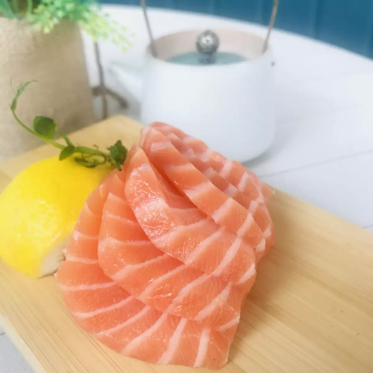 Plateau sashimis saumon 6pieces