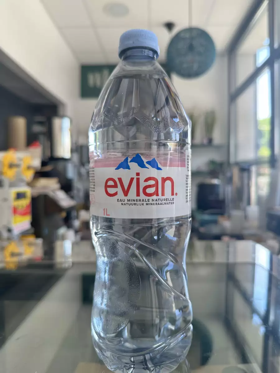 Evian (1L)