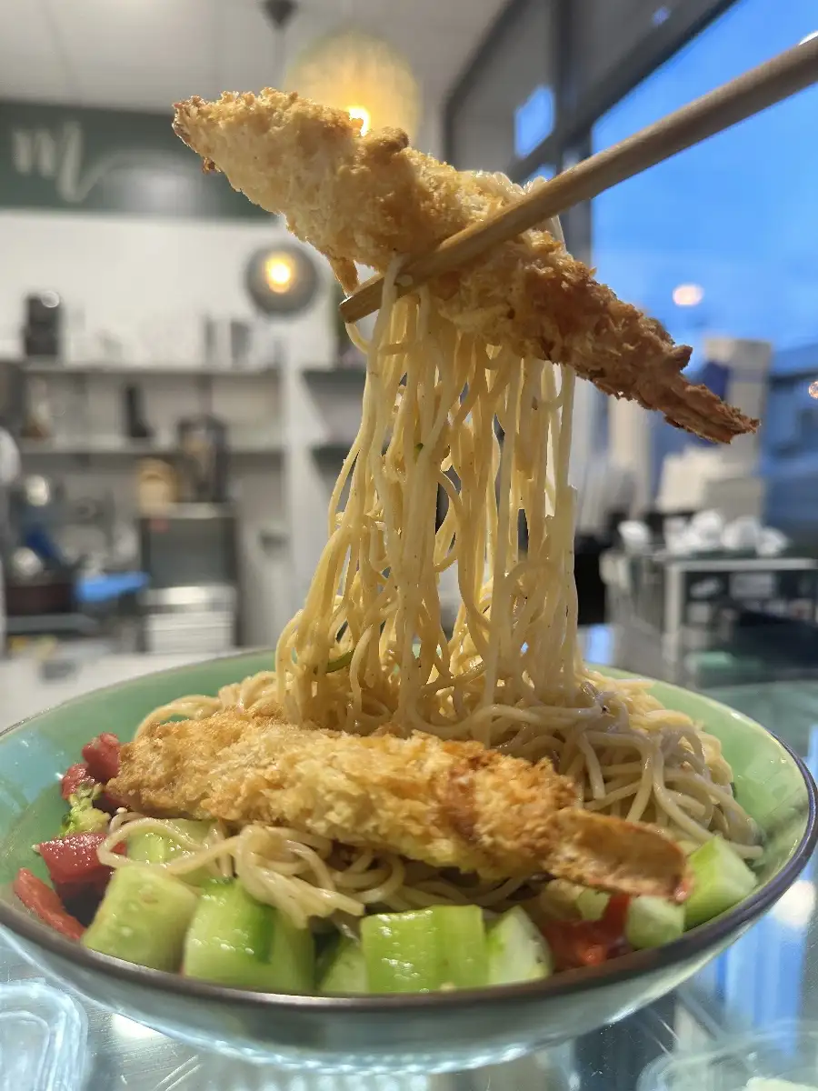 Nouilles aux crevettes pané