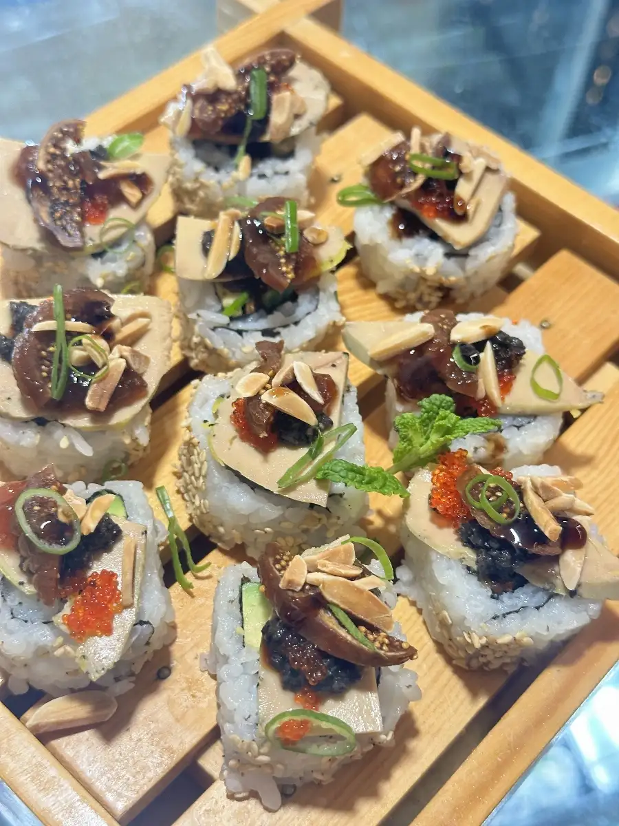 Box Noël（ 33pieces）⚠️ Disponible sur commande — un jour avant ?   (Préparation fraîche du jour)