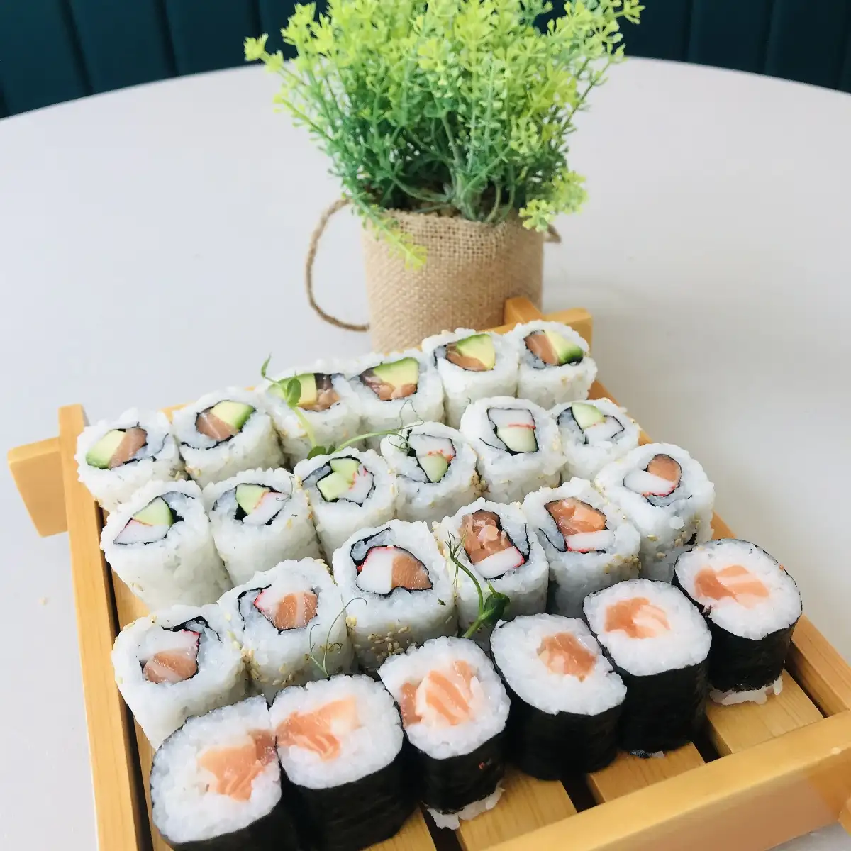 Menu  maki California